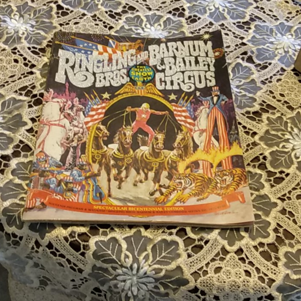 1976 Ringling Brothers Souvenir program